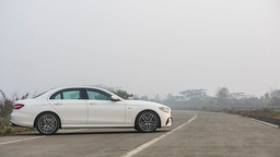 Mercedes-Benz AMG E53 Right Side View