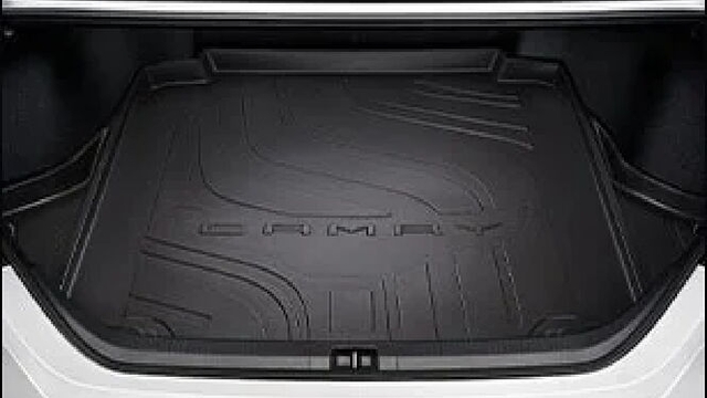Toyota Camry Open Boot/Trunk