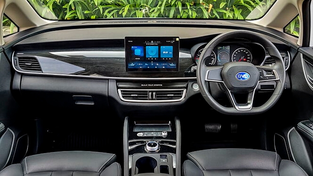 BYD e6 Dashboard