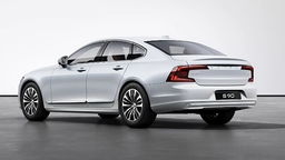 Volvo S90 Left Rear Three Quarter