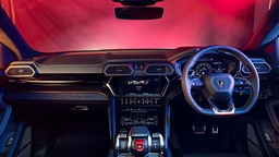 Lamborghini Urus S Dashboard