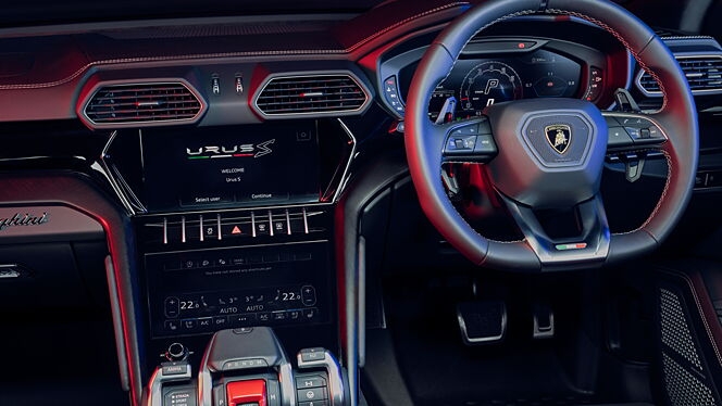 Lamborghini Urus S Steering Wheel