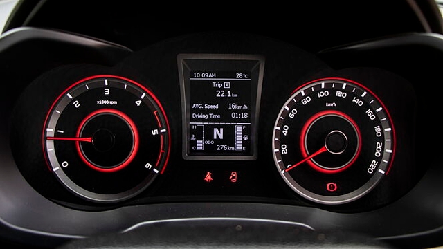 Mahindra XUV300 Instrument Cluster