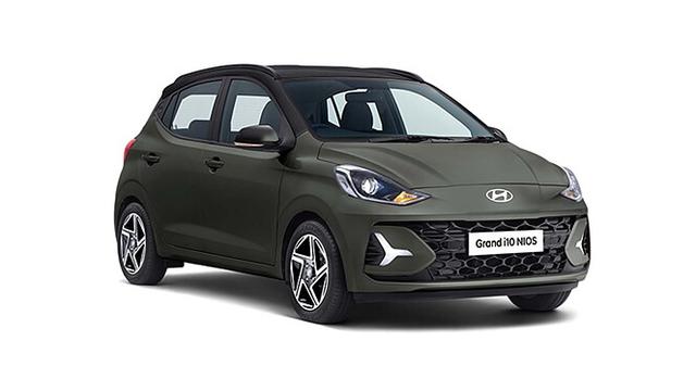 Spark Green with Black roof