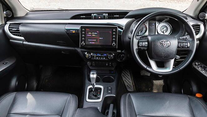 Toyota Hilux Dashboard