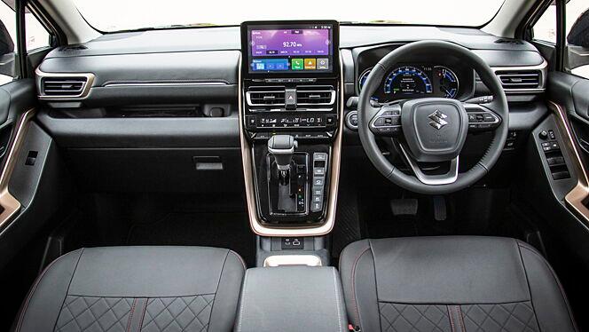 Maruti Suzuki Invicto Dashboard