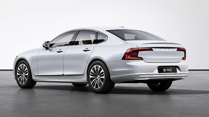 Volvo S90 Left Rear Three Quarter