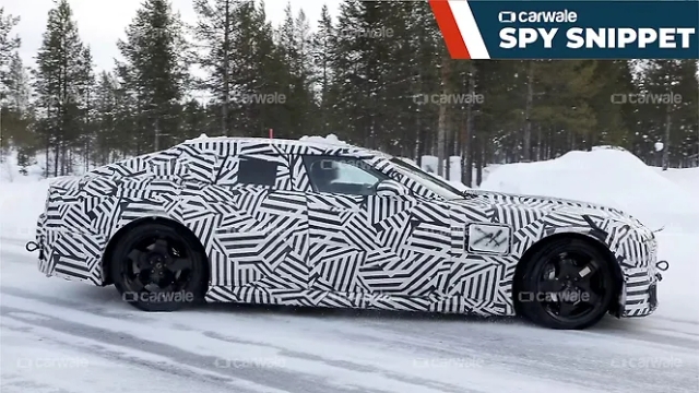Jaguar E-Pace Right Side View