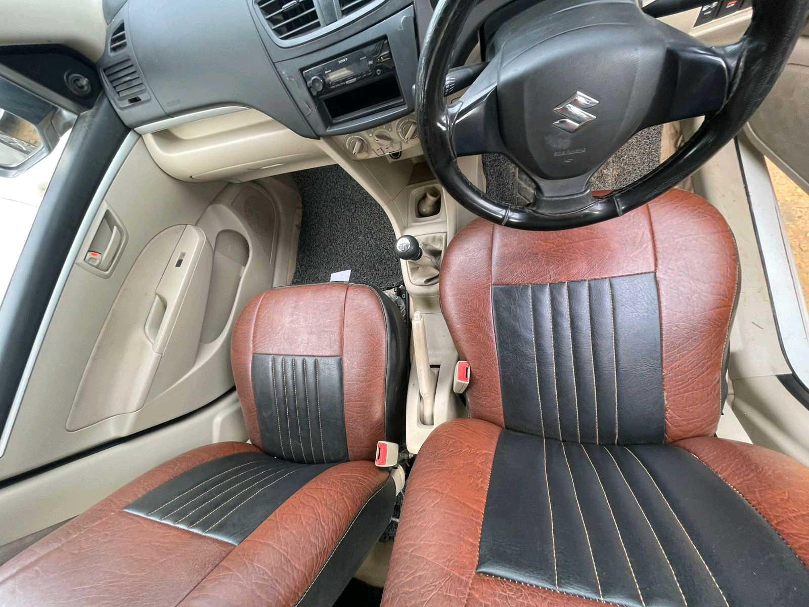 INTERIOR image for MARUTI SUZUKI DZIRE LXI CNG