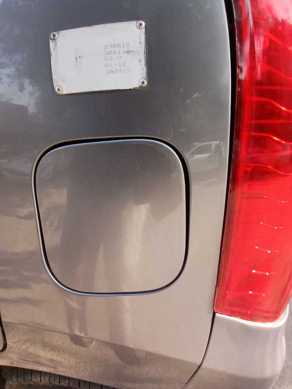 COLOR image for WAGON R LXI BS4