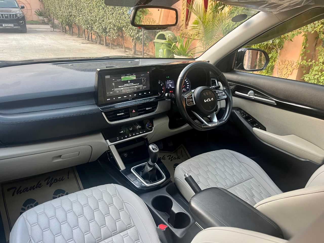 INTERIOR image for Kia SELTOS G1.5 6MT HTX