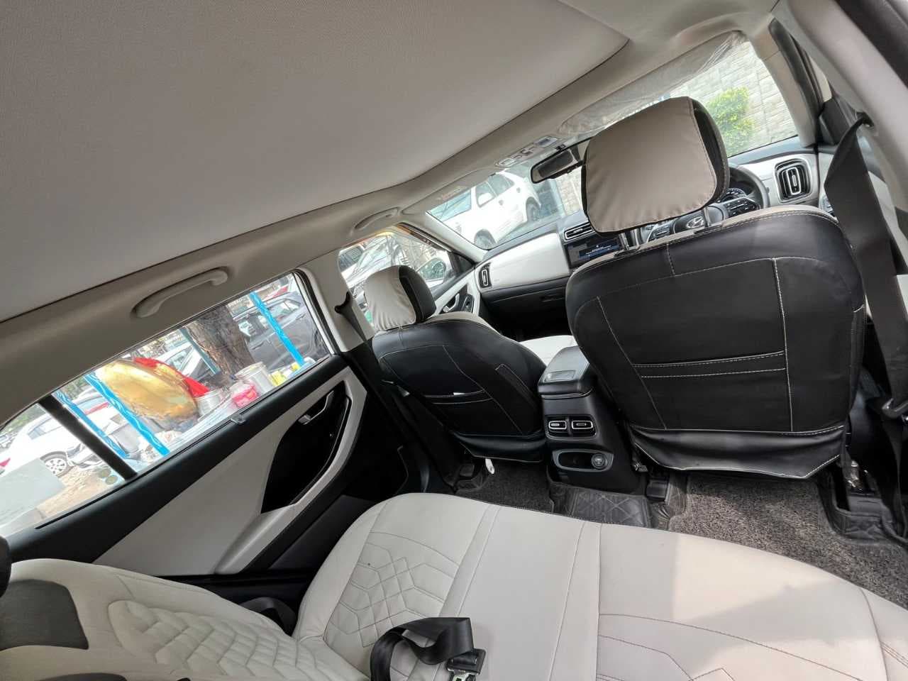 INTERIOR image for CRETA 1.5 CRDI AT SX