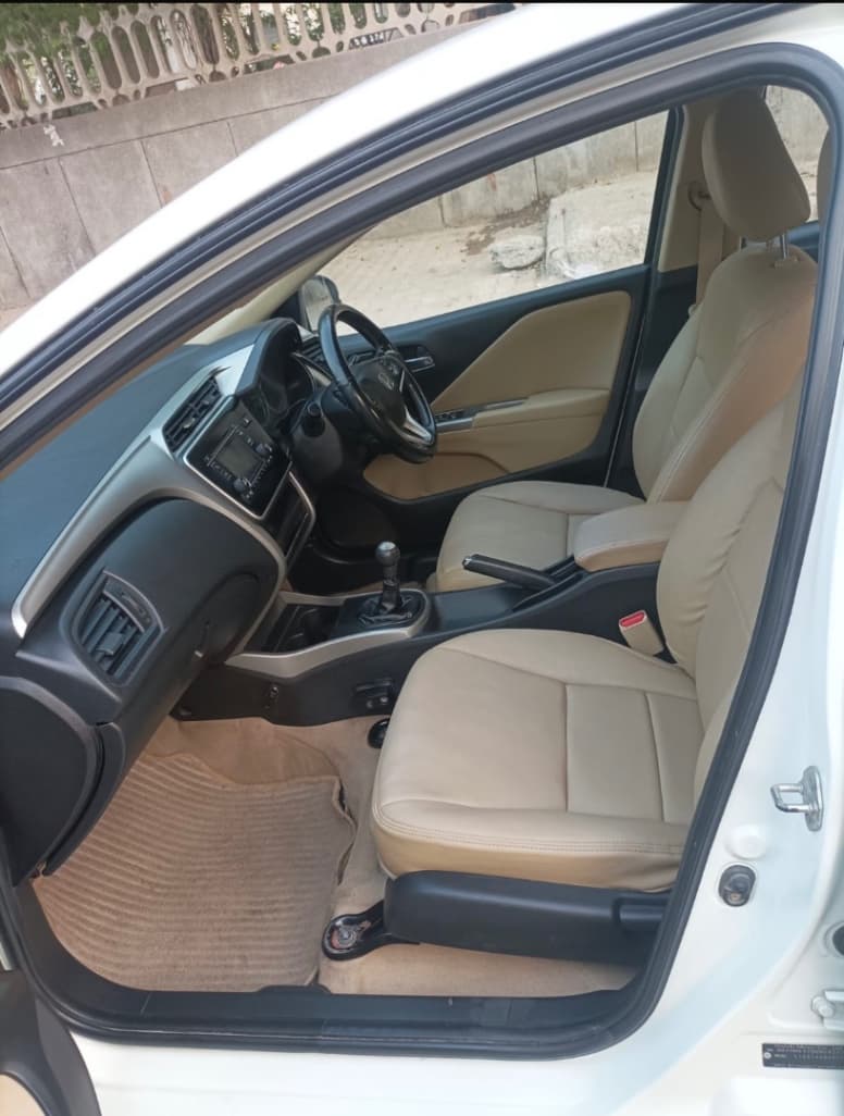 INTERIOR image for CITY 1.5 V MT I-VTEC