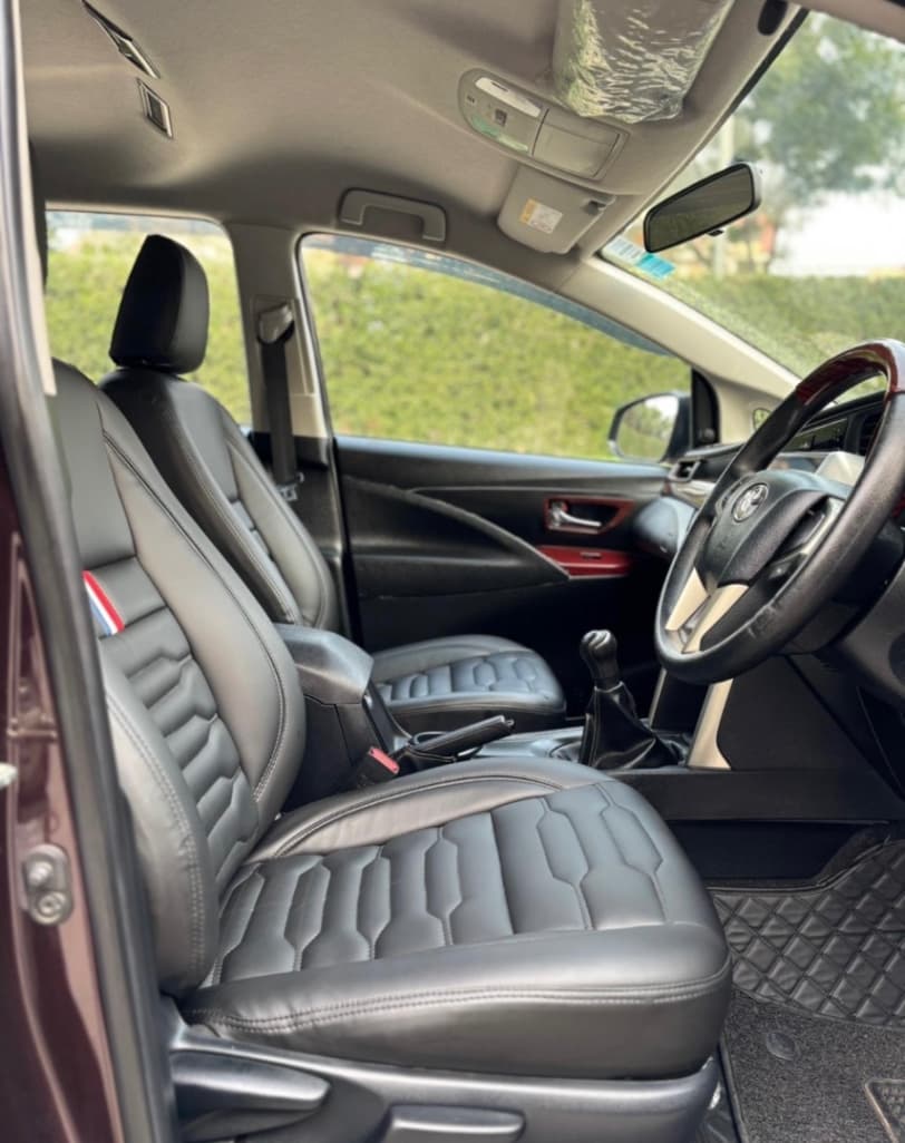 INTERIOR image for INNOVA CRYSTA 2.7 G