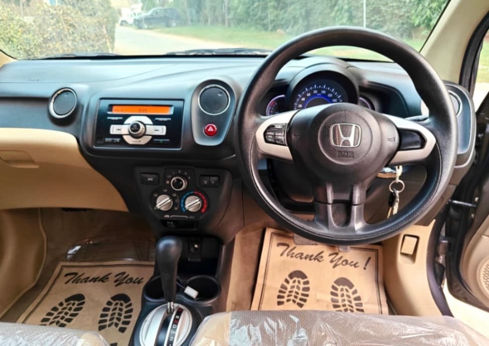 INTERIOR image for Brio