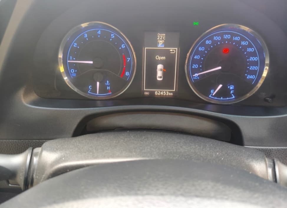 Toyota Corolla Altis [2014-2017]