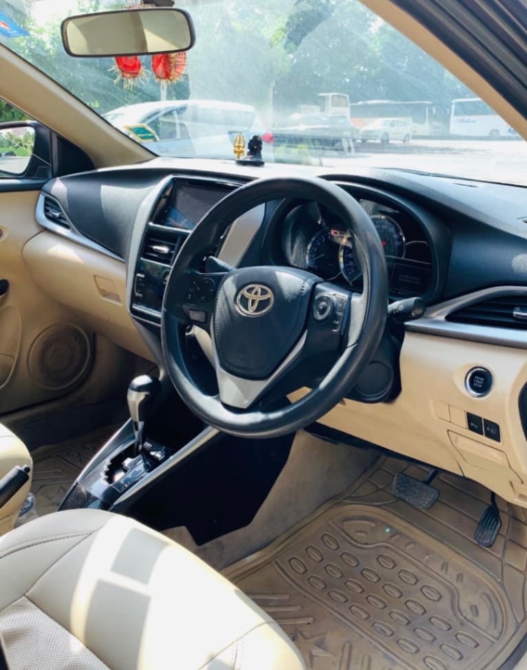 INTERIOR image for TOYOTA YARIS 1.5G (CVT)