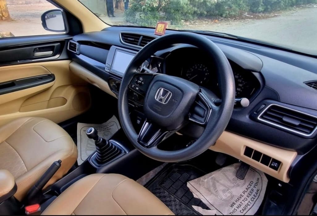 INTERIOR image for AMAZE 1.2 S MT (I-VTEC)