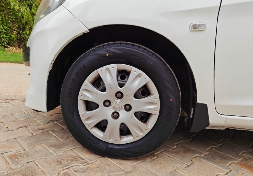 INTERIOR image for Brio