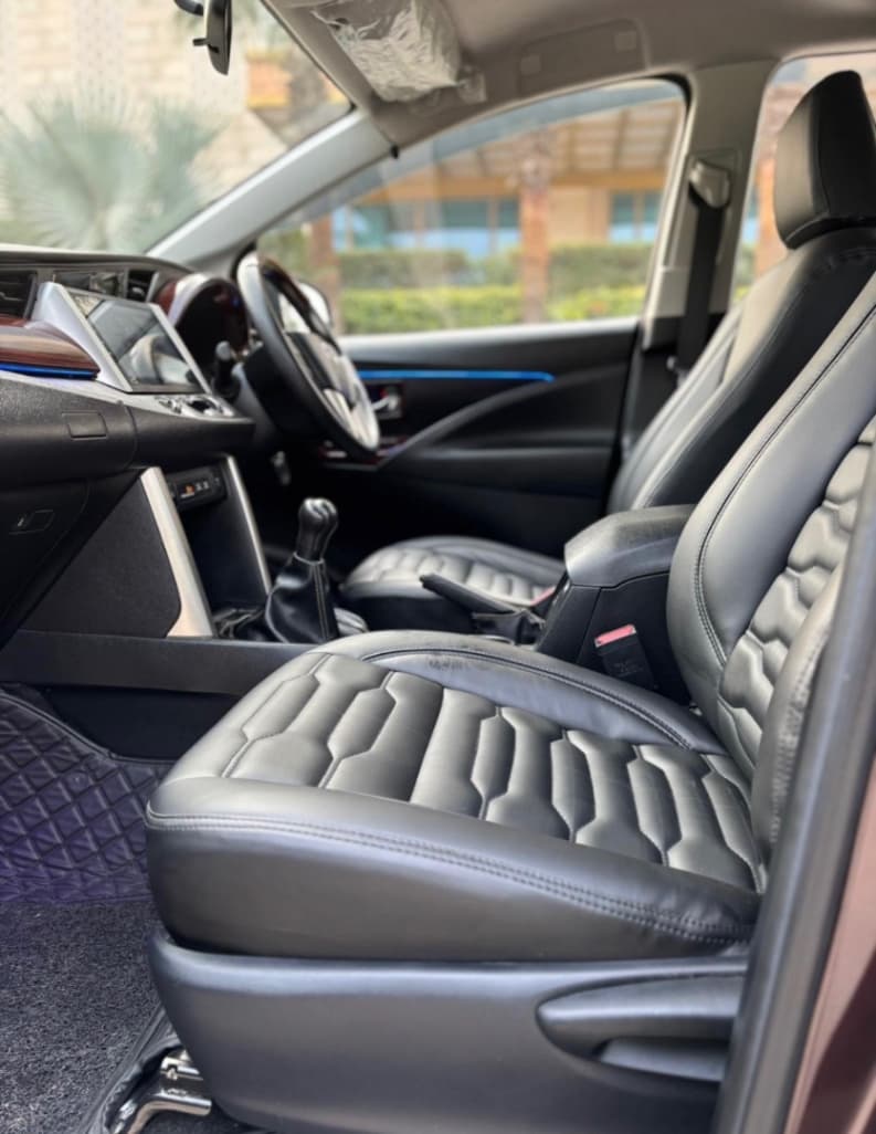 INTERIOR image for INNOVA CRYSTA 2.7 G