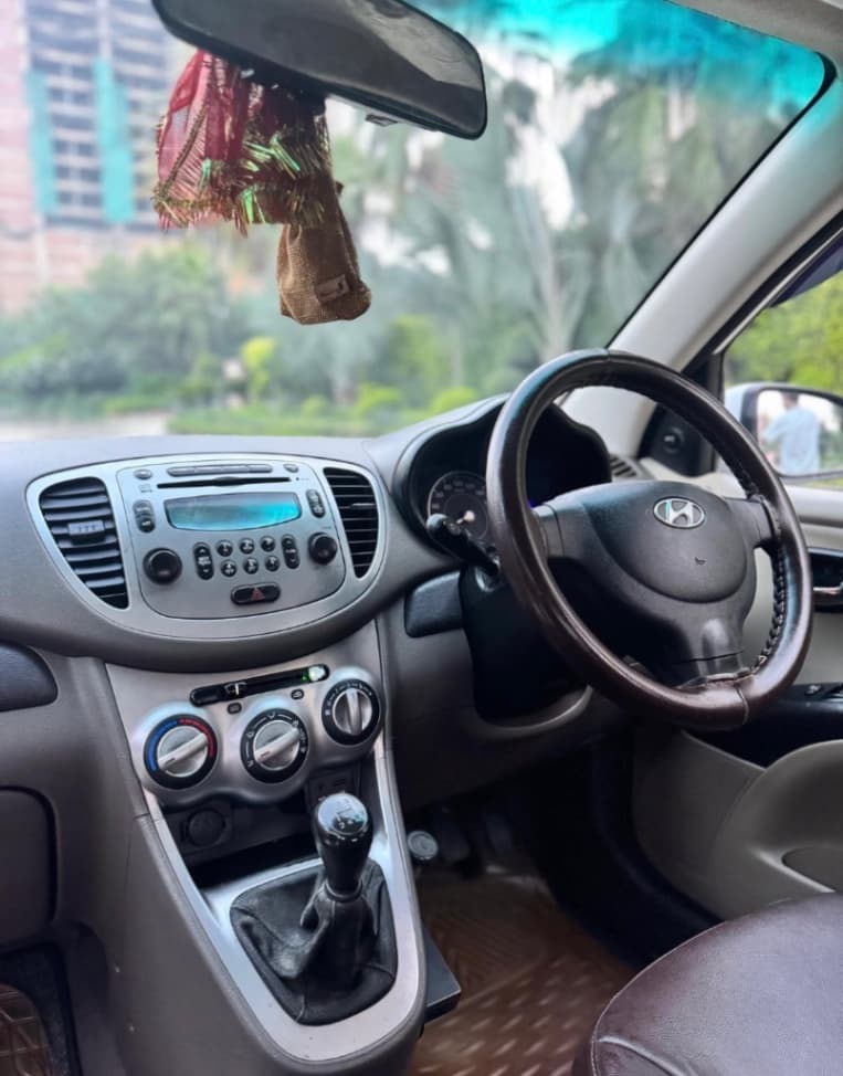 INTERIOR image for i10 Sportz 1.1 Solid BS-1V