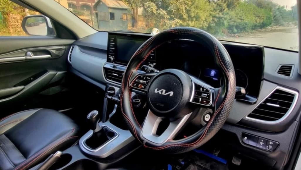 INTERIOR image for SELTOS G1.5 6MT HTK