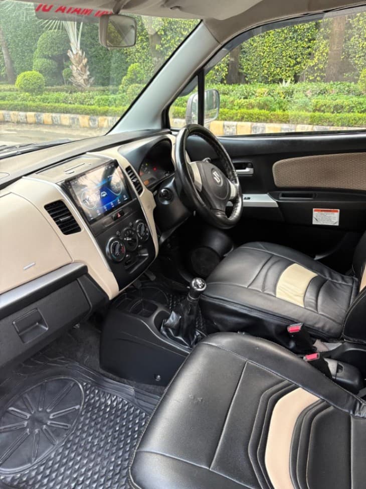 INTERIOR image for MARUTI WAGON R GREEN LXI