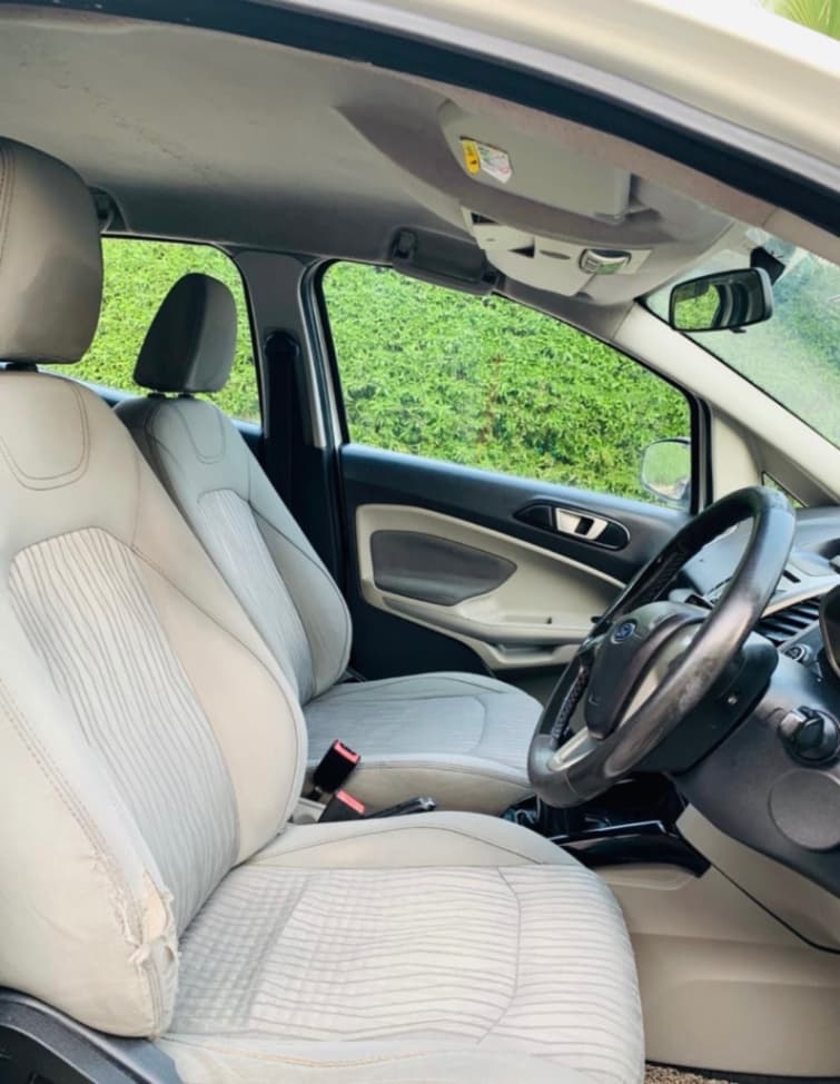 INTERIOR image for FORD ECOSPORT 1.5 DIESEL TITAN