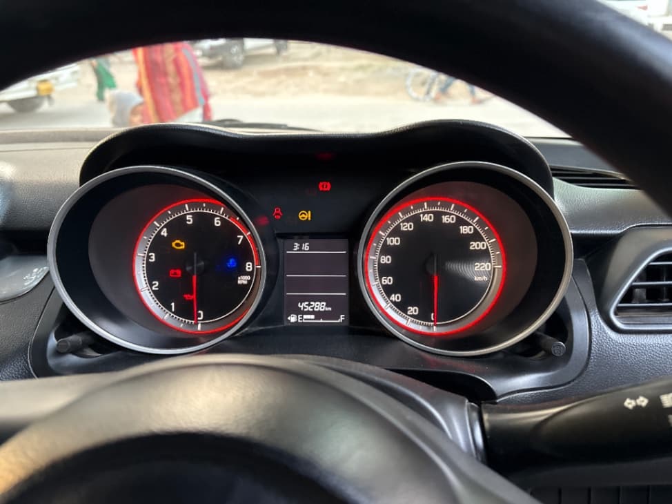 INTERIOR image for MARUTI SWIFT VXI