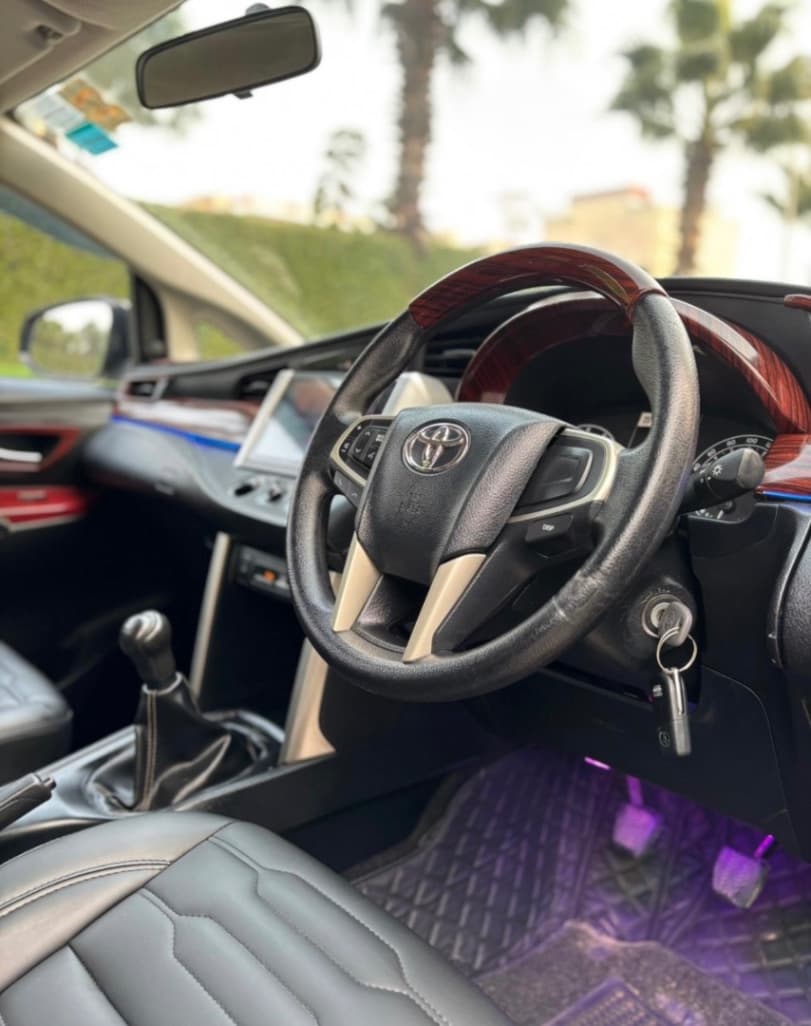 INTERIOR image for INNOVA CRYSTA 2.7 G