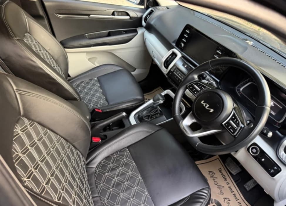 INTERIOR image for SONET G1.0T 7DCT HTX