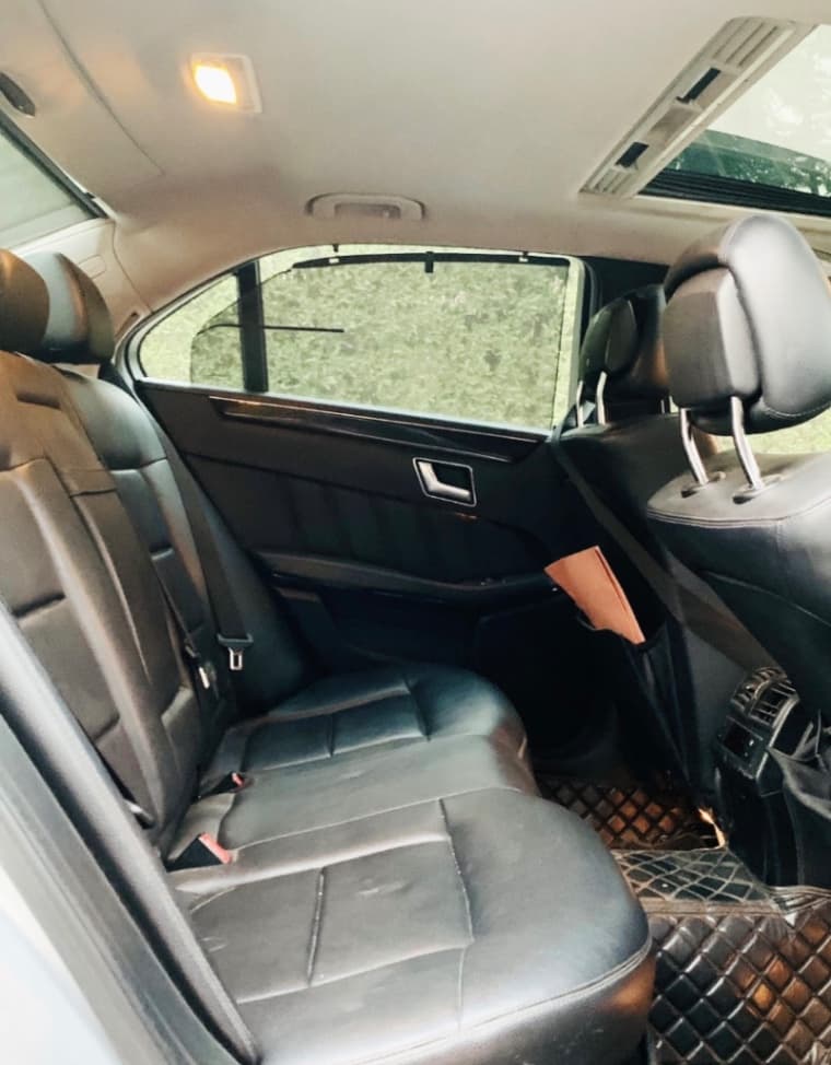 INTERIOR image for BENZ E200