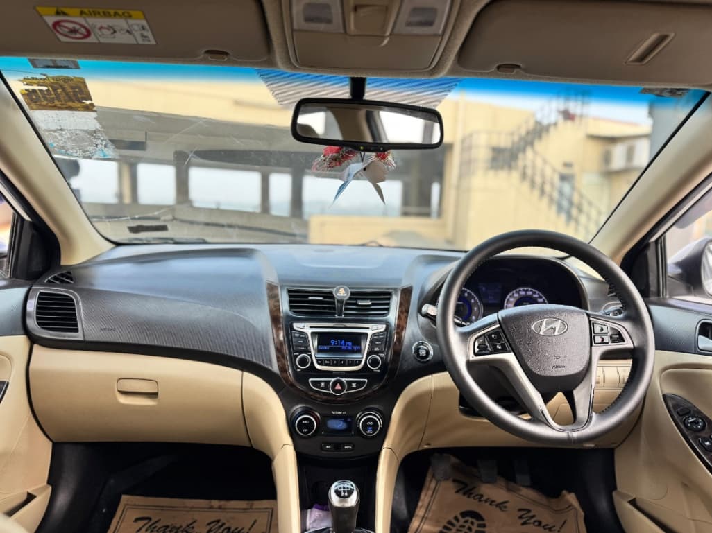 INTERIOR image for VERNA FL 1.6 VTVT S(O)