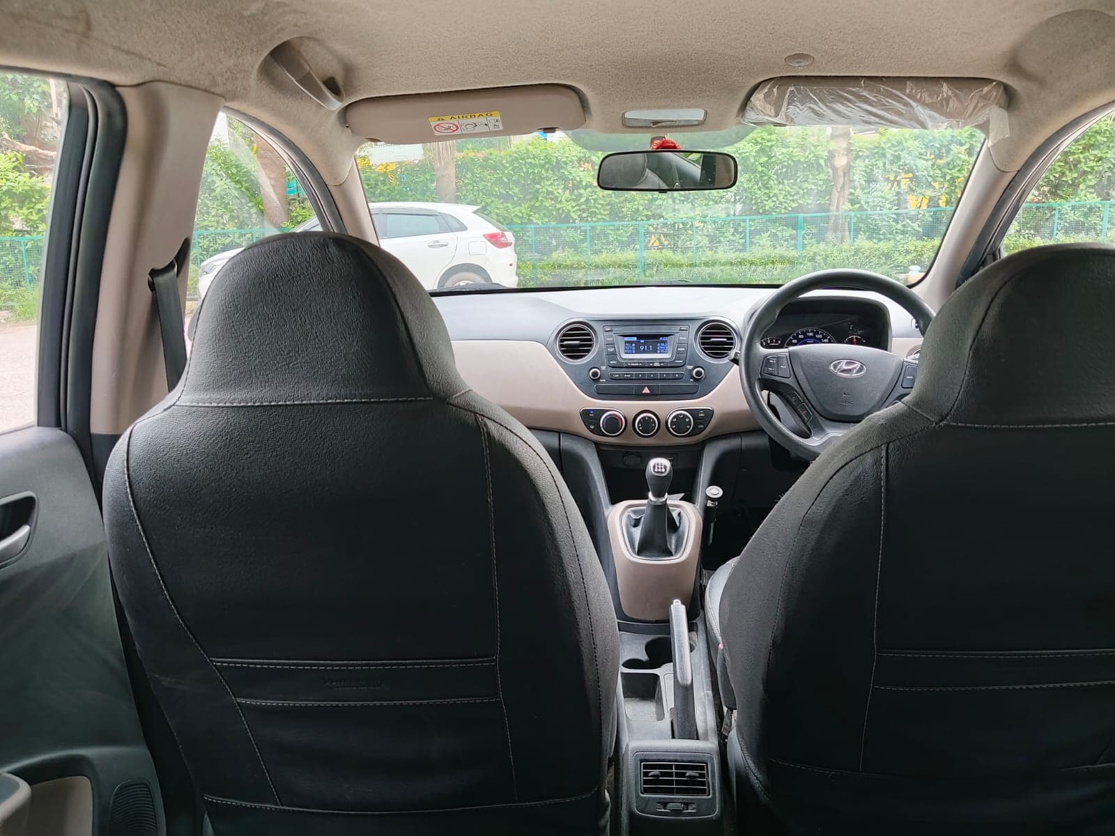 INTERIOR image for VW POLO 1.0L MPI 56KW MT-HL+