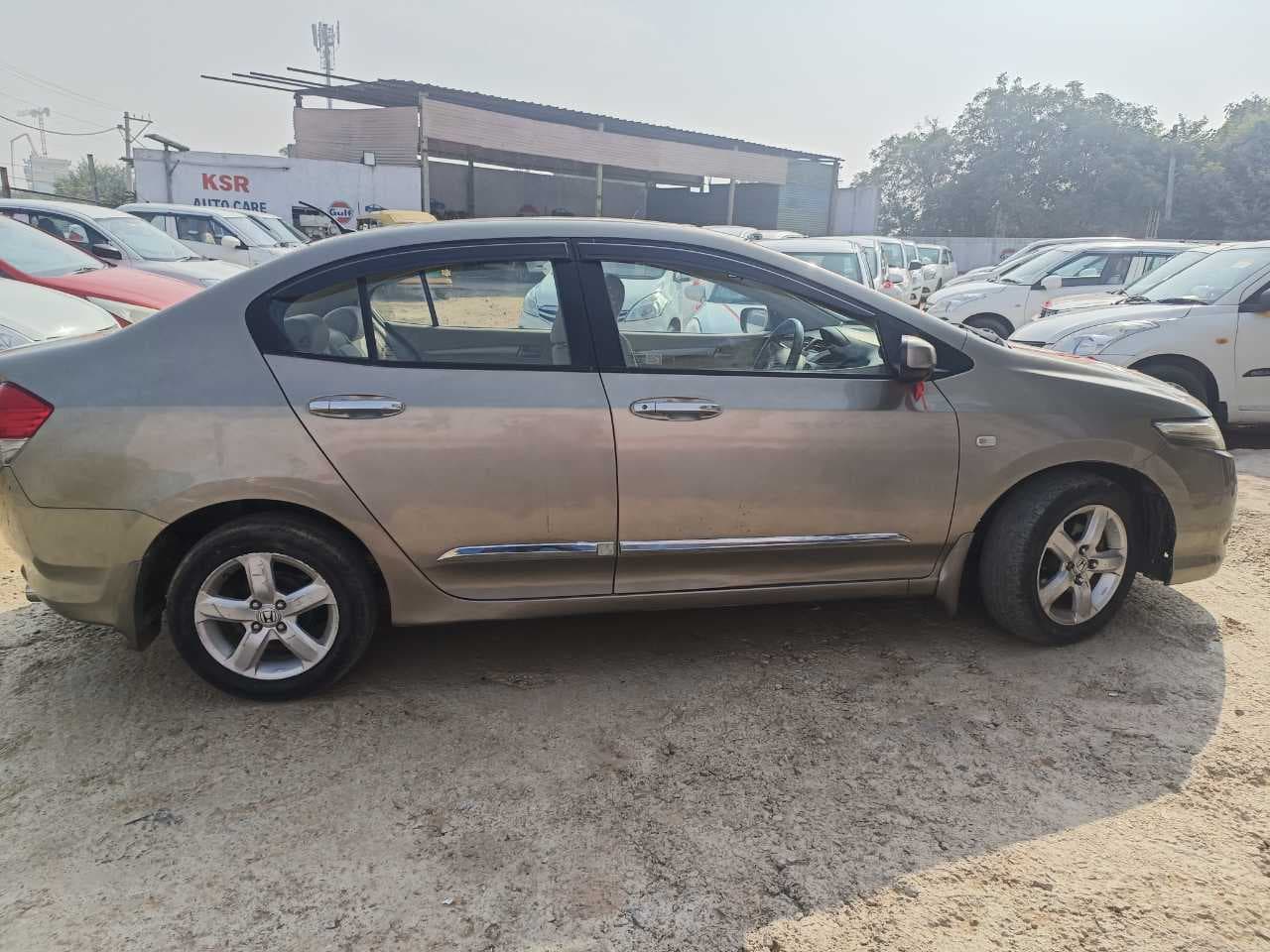 EXTERIOR image for Honda city