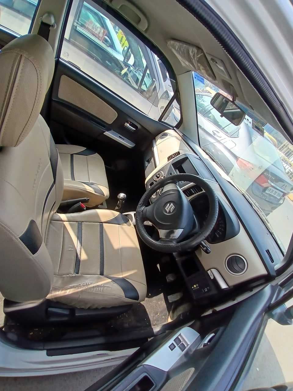 INTERIOR image for MARUTI WAGON R GREEN LXI
