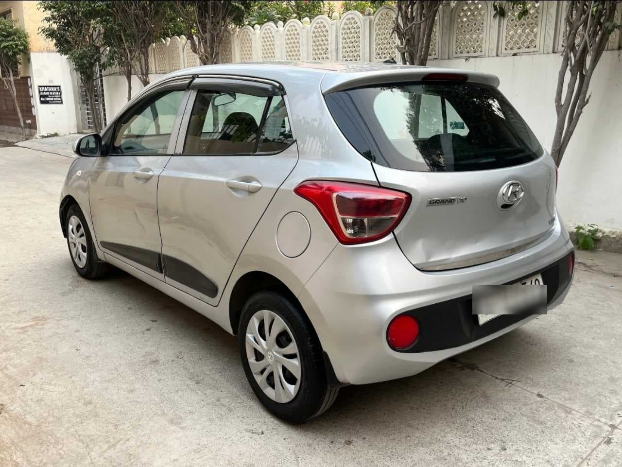 EXTERIOR image for Grand i10 Magna