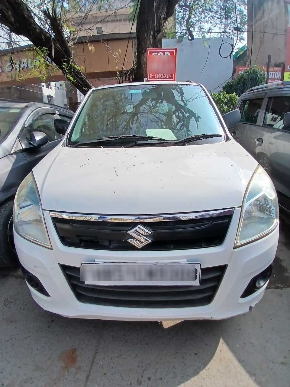 EXTERIOR image for MARUTI WAGON R GREEN LXI