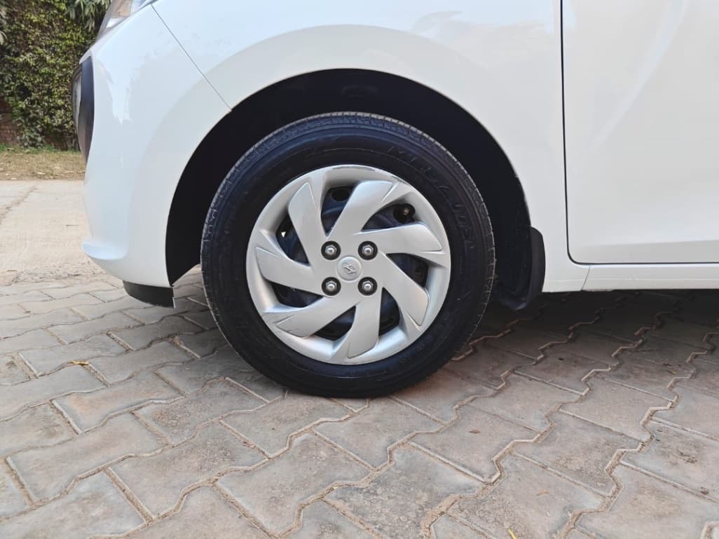 LOOK_AROUND image for Santro