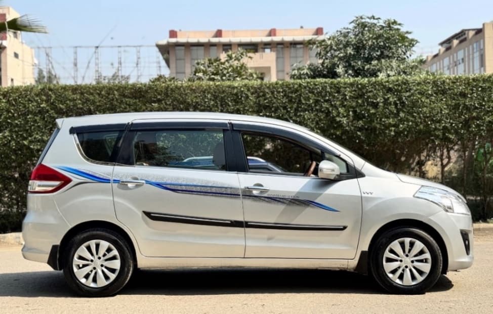 LOOK_AROUND image for Ertiga