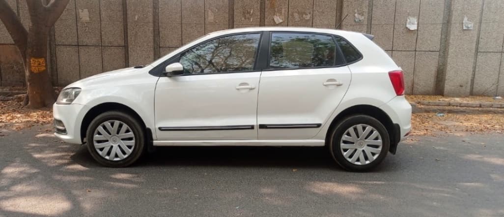 LOOK_AROUND image for VW POLO 1.0L MPI 56KW MT-CL