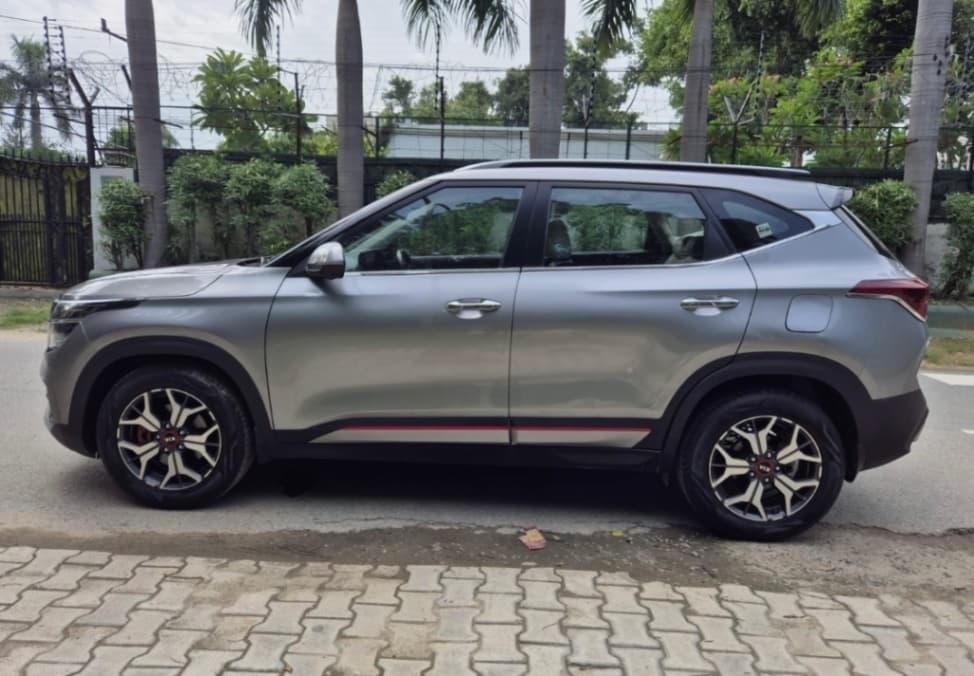 LOOK_AROUND image for Seltos