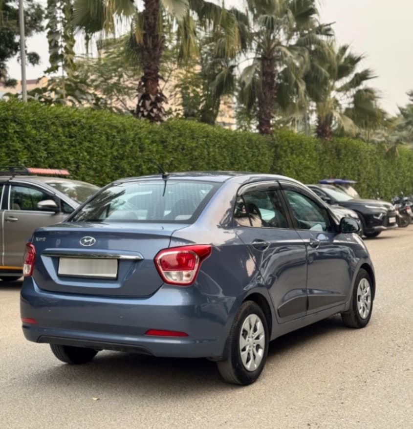 LOOK_AROUND image for XCENT VTVT S