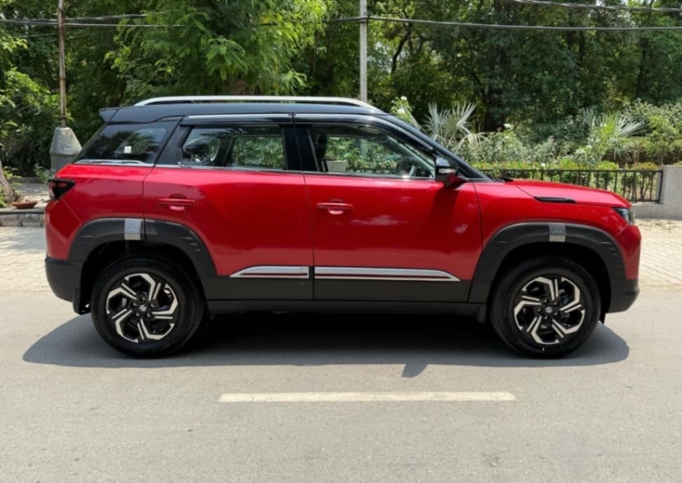 LOOK_AROUND image for Brezza