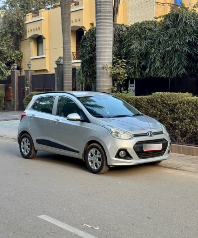 LOOK_AROUND image for Grand i10