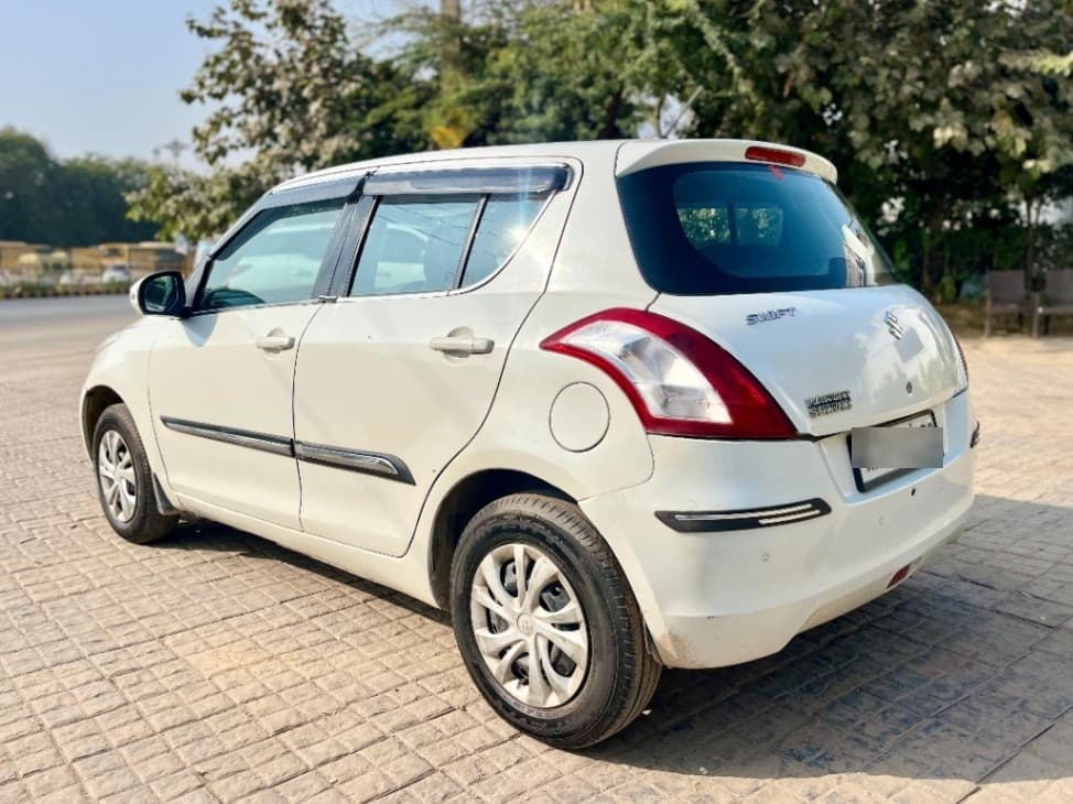 EXTERIOR image for SWIFT VXI B S IV